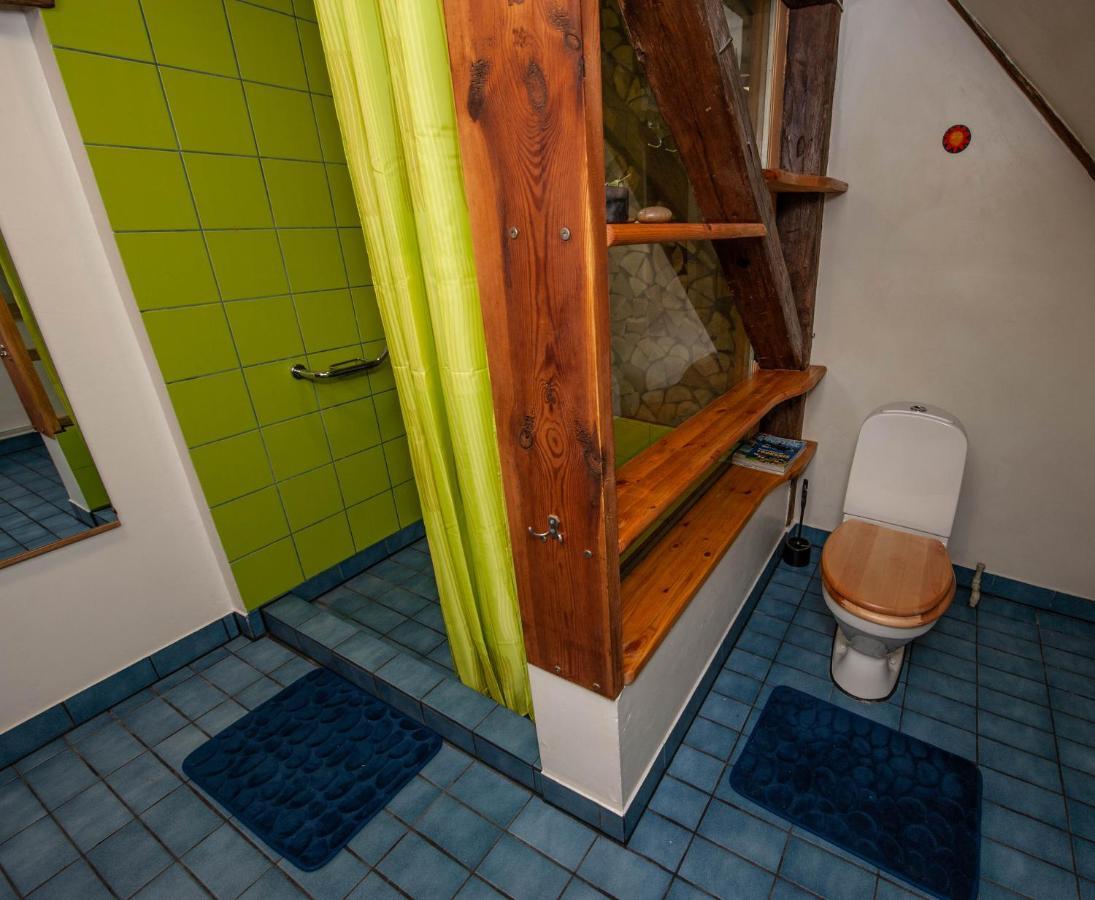 Balta Maja Hotel Pilsrundāle Екстериор снимка