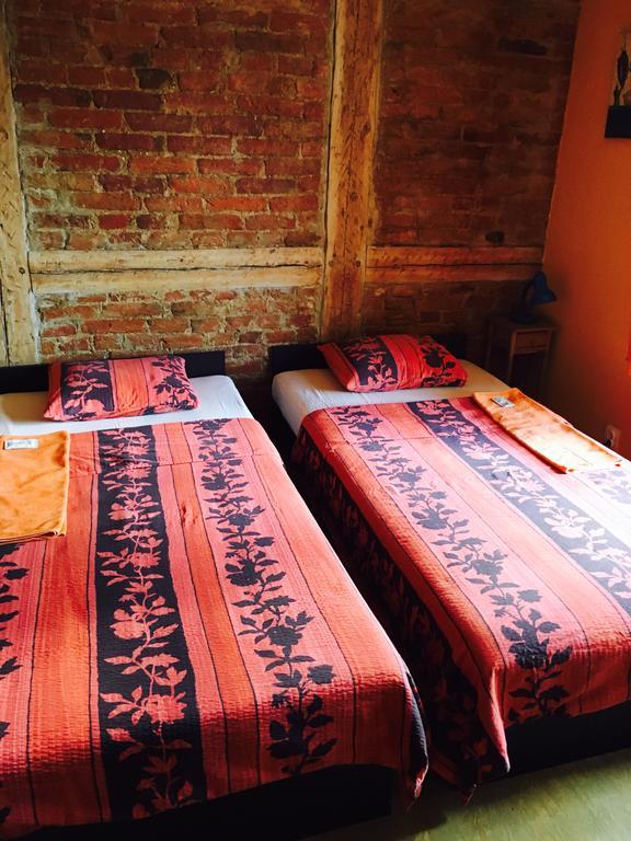 Balta Maja Hotel Pilsrundāle Екстериор снимка