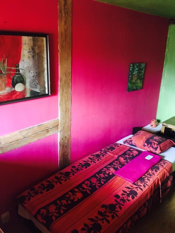 Balta Maja Hotel Pilsrundāle Екстериор снимка