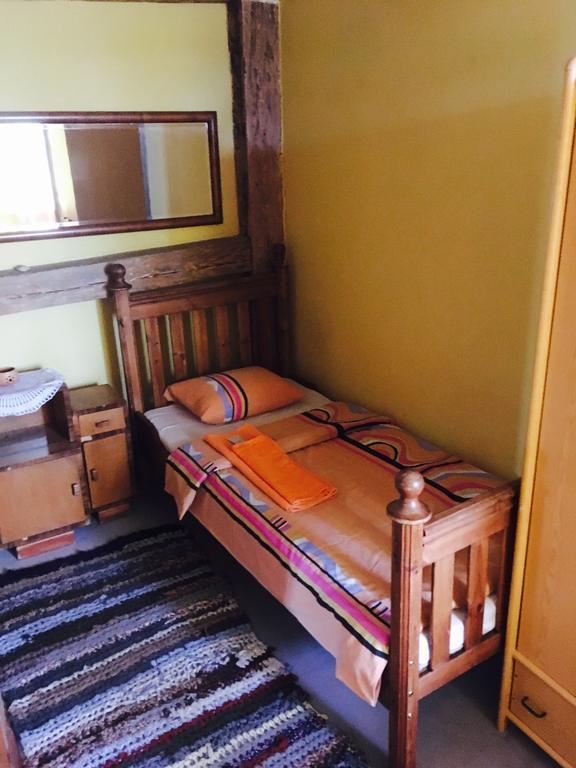 Balta Maja Hotel Pilsrundāle Екстериор снимка
